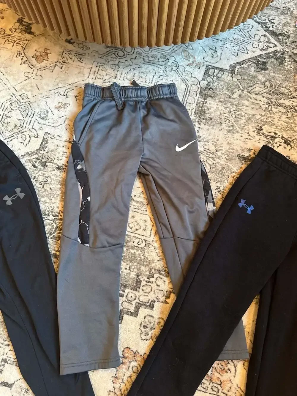 Lot of 3 Boys Athletic Joggers Nike Dri-Fit and Under Armour Size 7/YXS - Picture 4 of 8